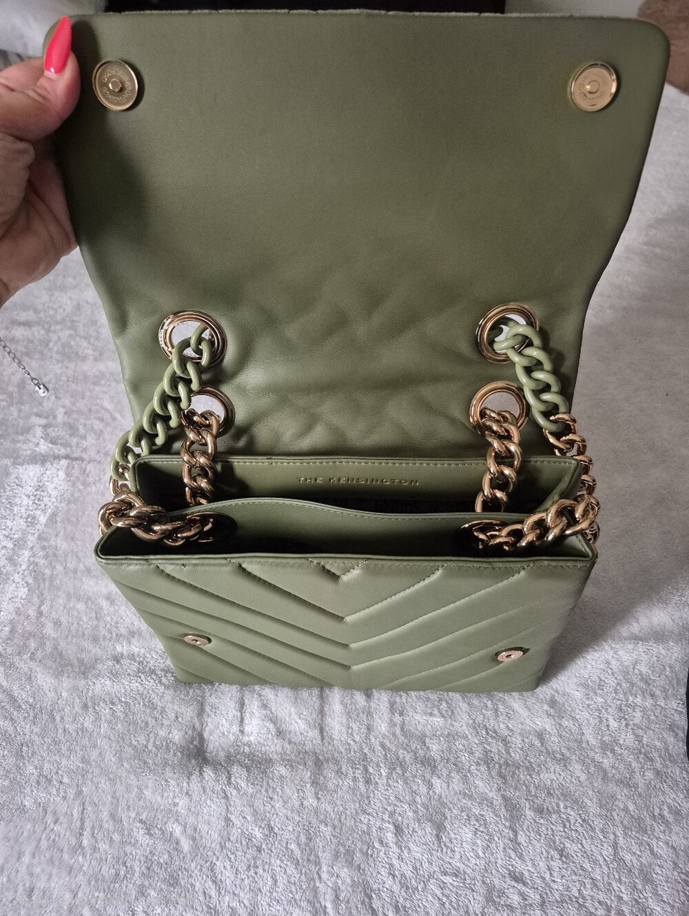 Kurt Geiger London Large Remington Shoulder Bag - Picture 3 of 16